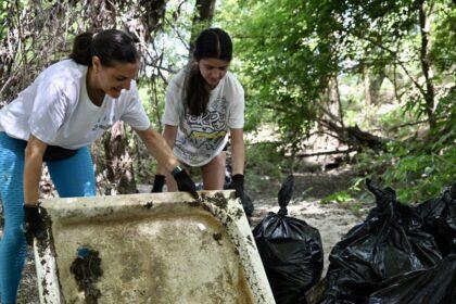 9ª edición de ‘1m2 contra la basuraleza’ - Ecoembes y SEO/BirdLife en el Proyecto LIBERA